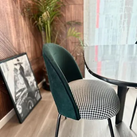 Appartement Raffine A 2Min Du Rer A Nanterre Exterior foto